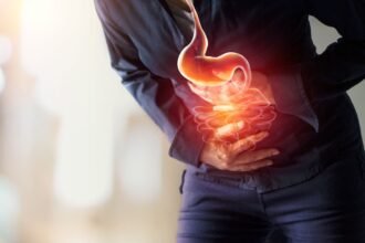 Acid Reflux and Food Habits: What Your Ayurvedic Clinic Wants You to Know